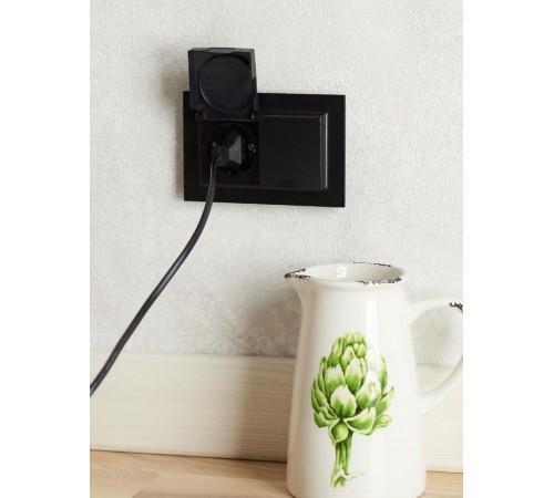 BRITE Розетка 2-ая с крышкой 16А в сб IP44 РСбш12-3-44-БрЧ черный  BR-R26-16-44-K02-F  IEK