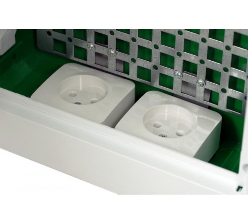 City9 Box IT корпус встраиваемый с белой дв. 3ряд/36мод 2 розетки  EZ9E312P2FIT  SE