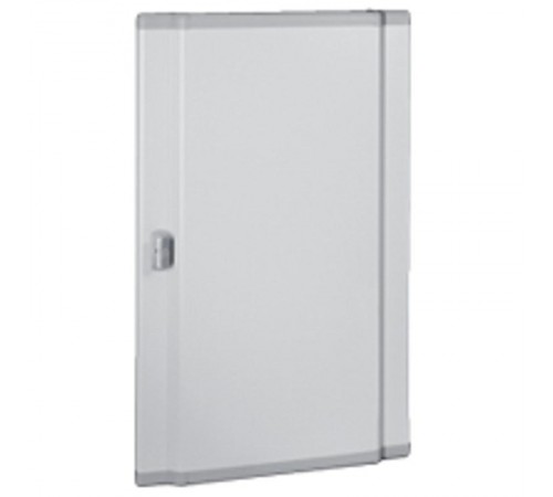 Дверь металлическая выгнутая для XL3 160/400 - для шкафа высотой 600 мм  020253  Legrand