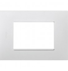 Рамка розетки для электрических бритв белого цвета S82  8200089-030  Simon