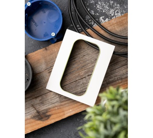 Стокгольм Рамка для розетки 2-местная белая с линией цвета зеленый PROxima  EYM-G-302-20  EKF