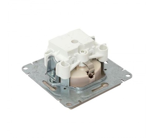 Механизм розетки, 16А, с заземлением, со шторками, кремовый Эпика  UP1-SOI-111 EKF