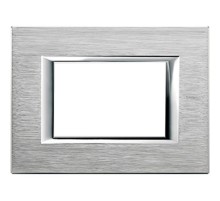 Axolute декоративные накладки прямоугольной формы, анодированные, цвет хром, на 3 модуля  HA4803CR  Legrand