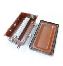 Коробка распределительная с зажимами наборными КЗНС-16 УХЛ1,5 IP65 латунный ввод  zeta30316  ГОФРОМАТИК