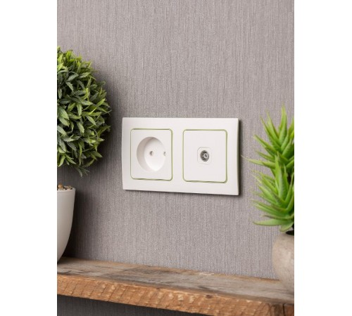 Стокгольм Рамка 2-местная белая с линией цвета зеленый PROxima  EXM-G-303-20  EKF