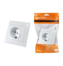 Розетка 2П+З 16А 250В с защ. шт. белая "Лама"   SQ1815-0011  TDM