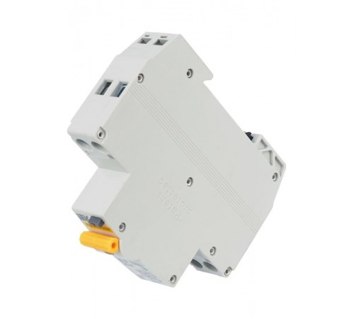 Выключатель автоматический дифференциального тока АВДТ32ML тип A В10 30мА KARAT  MVD12-1-010-B-030-A  IEK