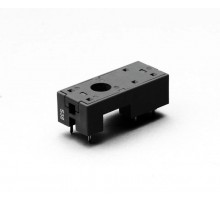 Розетка для монтажа на плате для реле 41.31; в комплекте пластиковая клипса 095.42; версия: черный цвет  951320SLA  Finder