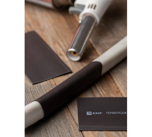 Термоусаживаемая трубка ТУТ нг 30/15 черная EKF PROxima  tut-30-b-1m  EKF