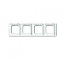 Рамка 4-постовая, с полем для надписи и шильдиком, горизонтальная, серия future linear, цвет davos/альп. белый  1754-0-4370   2CKA001754A4370  ABB