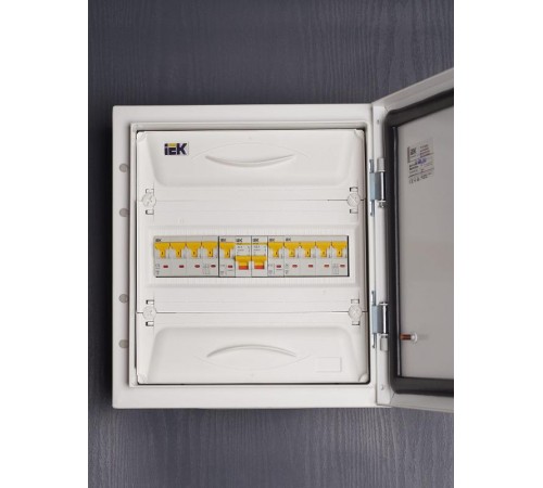 Выключатель нагрузки модульный (мини-рубильник) ВН-32 1Р 100А  MNV10-1-100  IEK