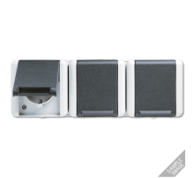 Тройная  горизонтальная SCHUKO-розетка 16A 250V ~; для накладного монтажа IP44  8230NAW  Jung