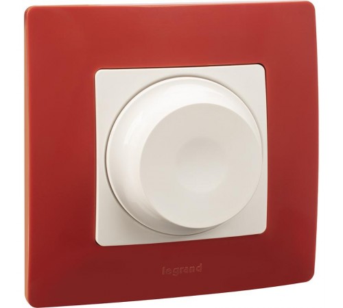 Etika Красная Рамка 1-ая  672531  Legrand