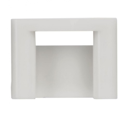 Площадка монтажная 16х23 белая под пистолет (100шт)  UHP20-16-23-100-K01  IEK