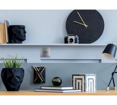 Зарядное устройство USB тип А / тип С - Legrand Etika - 3000мА 15Вт - алюминий  672436  Legrand