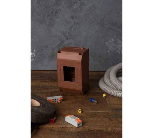 Бокс пластиковый навесной КМПН 1/4 темное дерево индивидуальный штрих-код (ВхШхГ) 135х71х58 IP20 PROxima  pbm40-n-4-dark  EKF