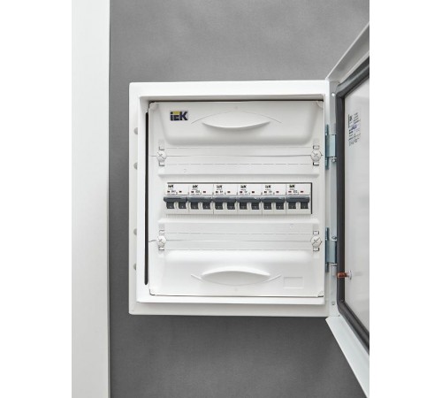 Выключатель автоматический двухполюсный M06N 2P C 2А 6кА ARMAT  AR-M06N-2-C002  IEK