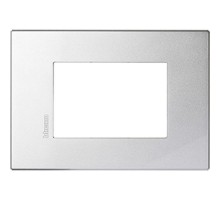 AXOLUTE Air рамка,итальянская модульность, 3 модуля, Алюминий  HW4803HC  Legrand