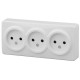 Розетка 11-2207-01  3х2P, 16АХ-250В, ОУ, Эксперт, Белый Б0020697  ЭРА