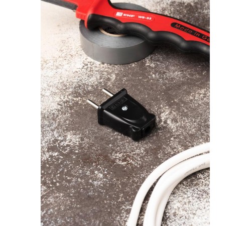 Вилка плоская б/3 черная 10А 250 В EKF Proxima EKF  AVP10-30-rpl  EKF