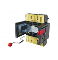 Панель ПМ2/В-40 выдвижная с присоединением к вертикальным шинам  SQ0707-0094  TDM