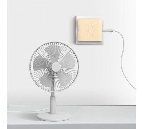 Тройник SP-4-I  4гн, без заземл (сл. кость) (10/60/2880)  Б0008206  ЭРА