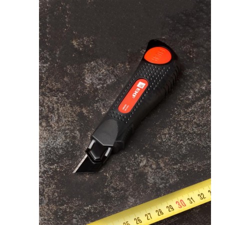 Нож строительно-монтажный 18 мм НСМ-50 (18мм)(SK4) Heavy Duty (до 25 кг) EKF Expert  ncm-50-exp  EKF