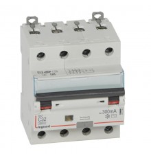 Выключатель автоматический дифференциального тока DX3 6000 4п 32А С 300мА тип AС  411208  Legrand