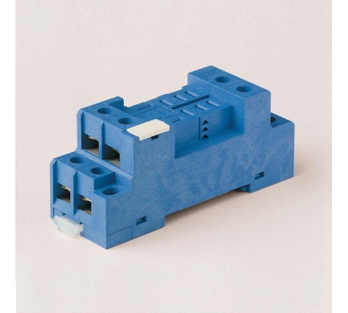 Розетка с винтовыми клеммами (под шайбу) для реле 56.32; в комплекте металлическая клипса 094.71; версия: синий цвет  9672SMA  Finder