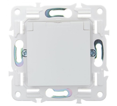 SKANDY Розетка з/к/ш кр. 16А IP44 SK-R11W арктический белый  SK-R16-16-44-K01  IEK