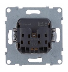 SUNO Силовая розетка 2К 16А 250В. C защитными шторками. Винтовые зажимы. Цвет "Белый"  721119  Legrand