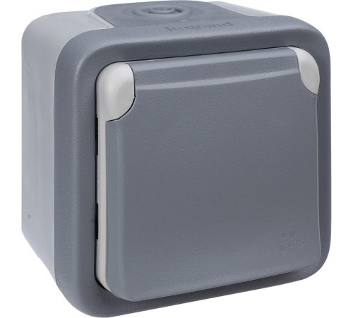 Plexo Серый Розетка с/з с крышкой винт. зажим наружный монтаж 16А (в сборе) IP55  069733  Legrand