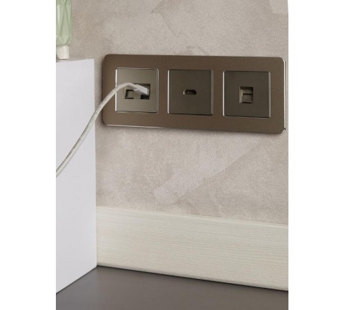 BRITE Розетка компьютерная 2-ая RJ45 кат.6 РК11-2-БрШ шампань  BR-K20-2-K37  IEK