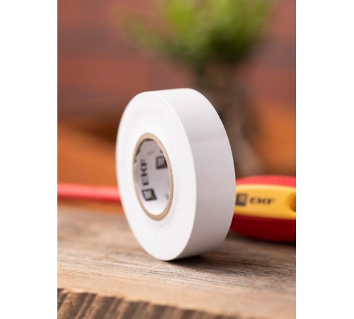 Изолента ПВХ белая 19мм 20м серии SafeFlex  plc-iz-sf-w  EKF