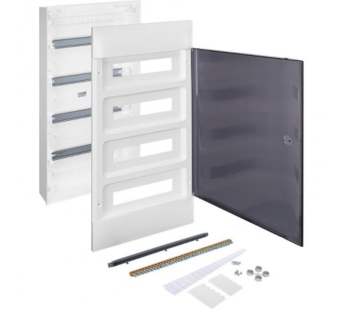 Practibox S Пластиковый щиток Навесной 4X18 Дымчатая дверь  137619  Legrand