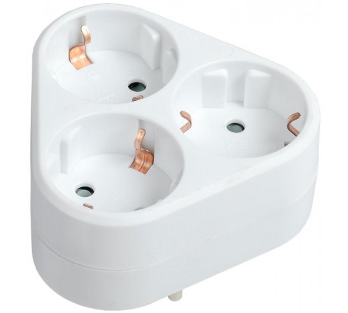 Тройник Т-01/03 3 места 2P+PE 16А треугольный белый  WTP10-16-03-Z-K01  IEK