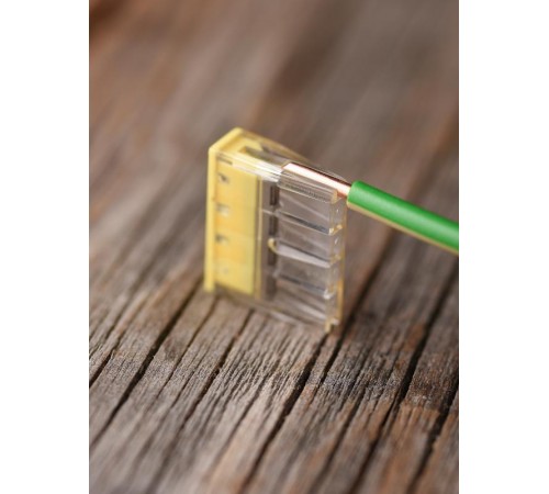 Строительно-монтажная клемма СМК 2273-244 (с пастой) 4 отверстия 0,5-2.5мм2 (100шт.) EKF PROxima  plc-smk-2273-244  EKF