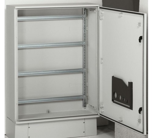 Щит Marina из полиэстера - IP 66 - IK 10 - RAL 7035 - 1020x810x300 мм  036263  Legrand