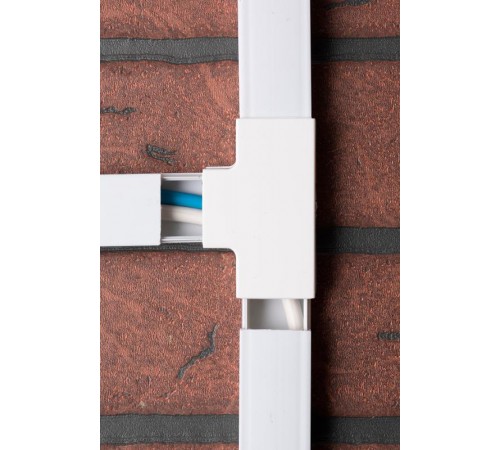 Угол T-образный (25х16) (4 шт) Plast EKF PROxima Белыйtchw-25-16x4EKF