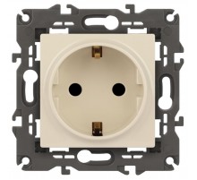 14-2102-02 Розетка с заземлением со шторками, 16A-250В, IP20, Эра Elegance, сл.кость  Б0034273  ЭРА