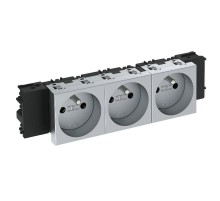 Розетка тройная 0° Modul45connect франц. стандарт, 250 В, 16A (серебристый) (STD-F0C AL3)  6120582  OBO Bettermann