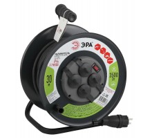 Удлинитель силовой ЭРА RMx-4es-3x2.5-30m-IP44(KG) на м. катушке c/з 4 гн 30м КГ 3х2.5  Б0043058  ЭРА