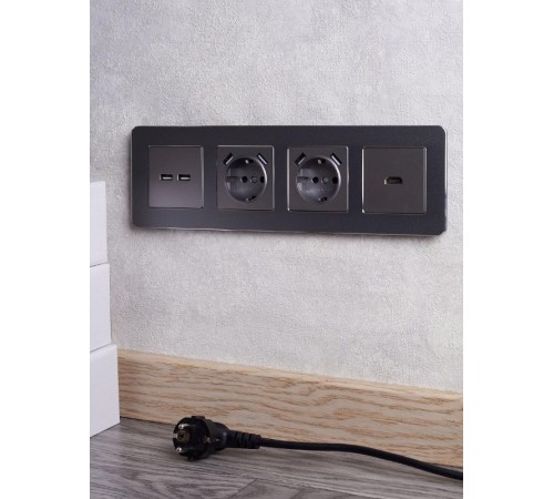 BRITE Розетка USB A+A 3,1А РЮ10-1-БрС сталь  BR-U21-D31-K46  IEK