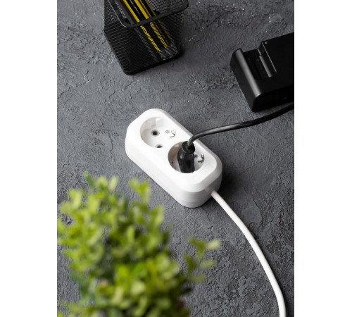 Удлинитель "Эксперт"  2 гнезда 2 метра 16А/3,5кВт с заземлением ПВС 3х1 EKF PROxima  UBA16-310-2-02  EKF