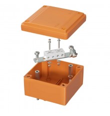 Коробка распределительная пластиковая FS огн., IP56,100х100х50мм, 4р, 450V,6A, 4мм.кв с гладкими стенками и клеммниками  FSB10404  DKC
