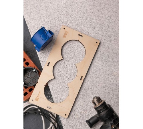 Шаблон для подрозетников c 3 отв. диам. 82 мм EKF Expert  sh-d82-3  EKF