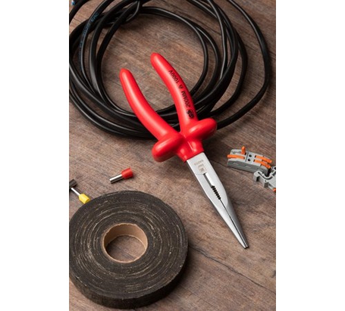 Длинногубцы Master 200 мм 1000В EKF Basicdg-200-mas-inEKF