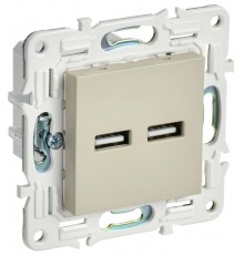 SKANDY Розетка USB A+A 3,1А SK-R15B бежевый  SK-U21-D31-K10  IEK