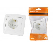 Розетка 2П+З 16А  c защитными шторками белая "Валдай"   SQ1804-0024  TDM