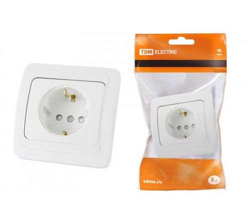 Розетка 2П+З 16А  c защитными шторками белая "Валдай"   SQ1804-0024  TDM